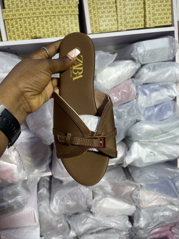 Zara flat