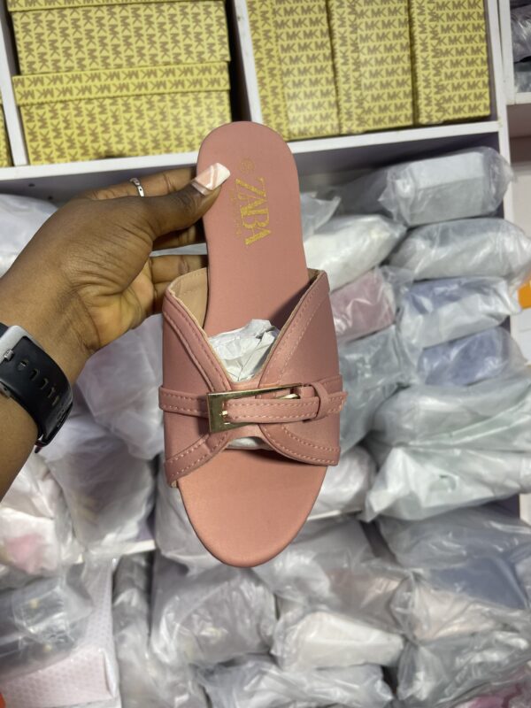 Zara flat