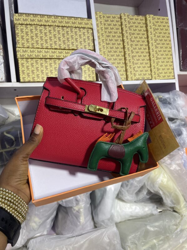 Hermes horse