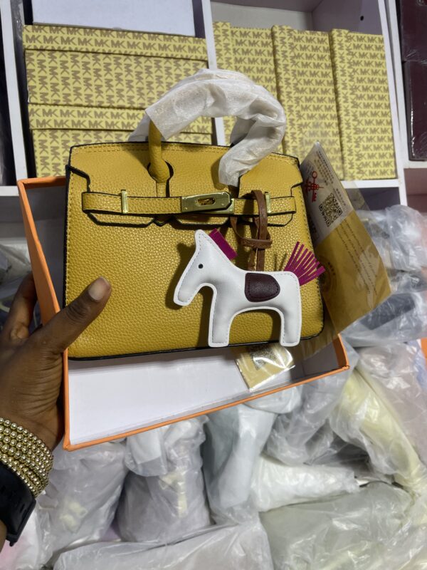 Hermes horse