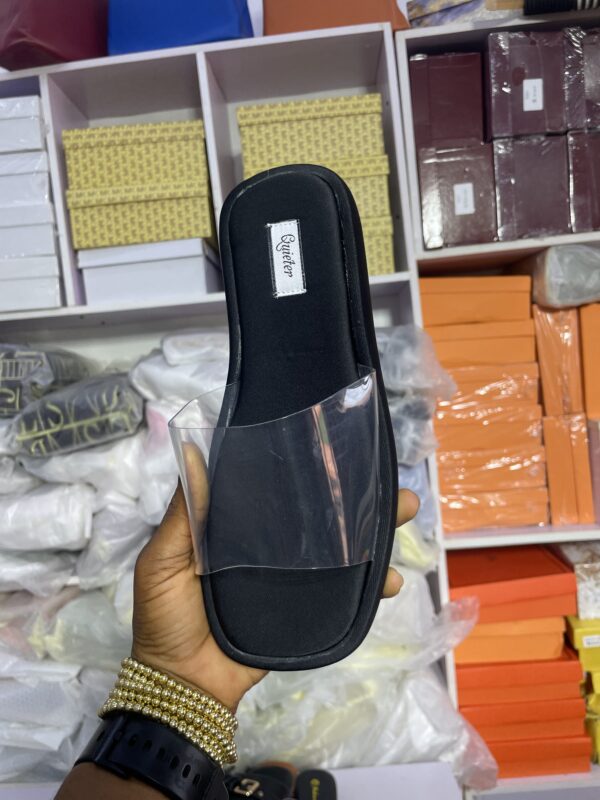 Guiter slippers
