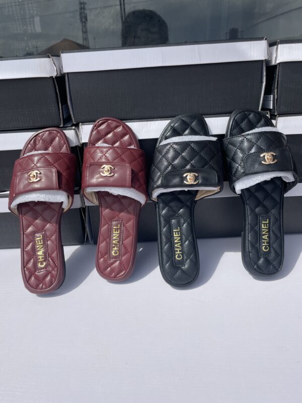 Channel boxed slippers