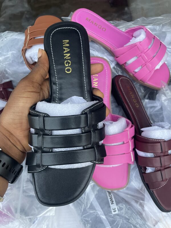 Mango boxed Slippers